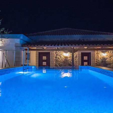 Private Sapphiros Villa Kissamos Exterior photo