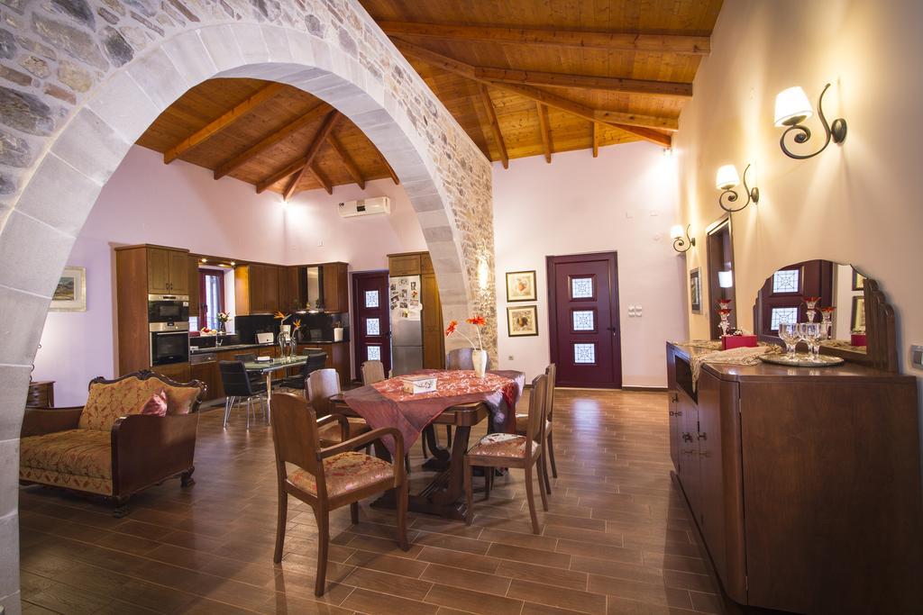 Private Sapphiros Villa Kissamos Exterior photo