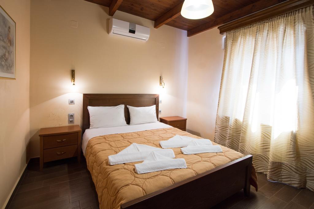 Private Sapphiros Villa Kissamos Exterior photo