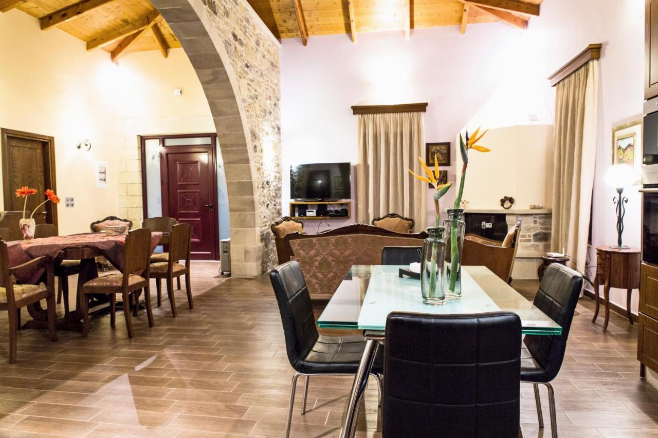 Private Sapphiros Villa Kissamos Exterior photo
